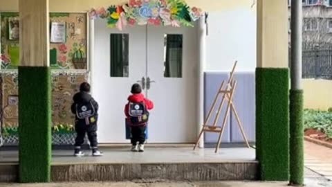 这俩人干啥呢？【搞笑日常】